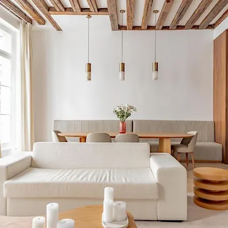 Stylish Rue Des Rosiers Gem Brand New 2-bedr Apartment Paris