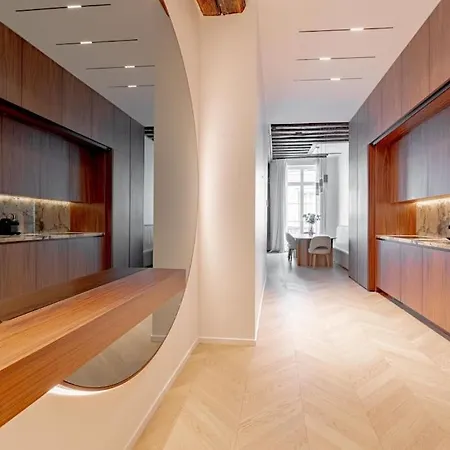 Stylish Rue Des Rosiers Gem Brand New 2-bedr Apartment *